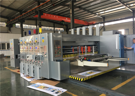 Chine Imprimante Slotter de Flexo de structure d'engrenage planétaire/machine à emballer boîte de carton fournisseur